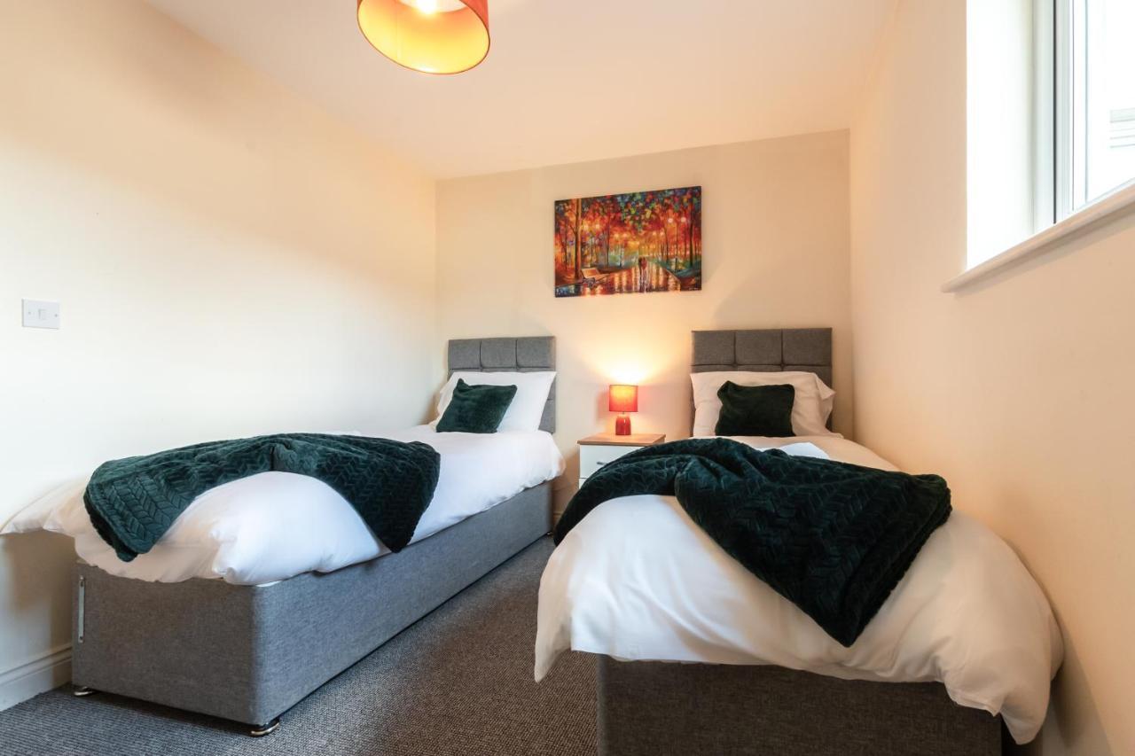 Best Price! 2 Bed City Centre - 4 Single Beds Or 2 Super King, Smart Tvs, Sofa Bed & Free Secure Parking Southampton Exteriér fotografie