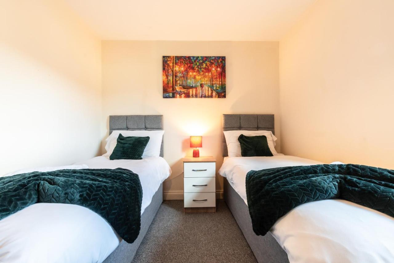 Best Price! 2 Bed City Centre - 4 Single Beds Or 2 Super King, Smart Tvs, Sofa Bed & Free Secure Parking Southampton Exteriér fotografie