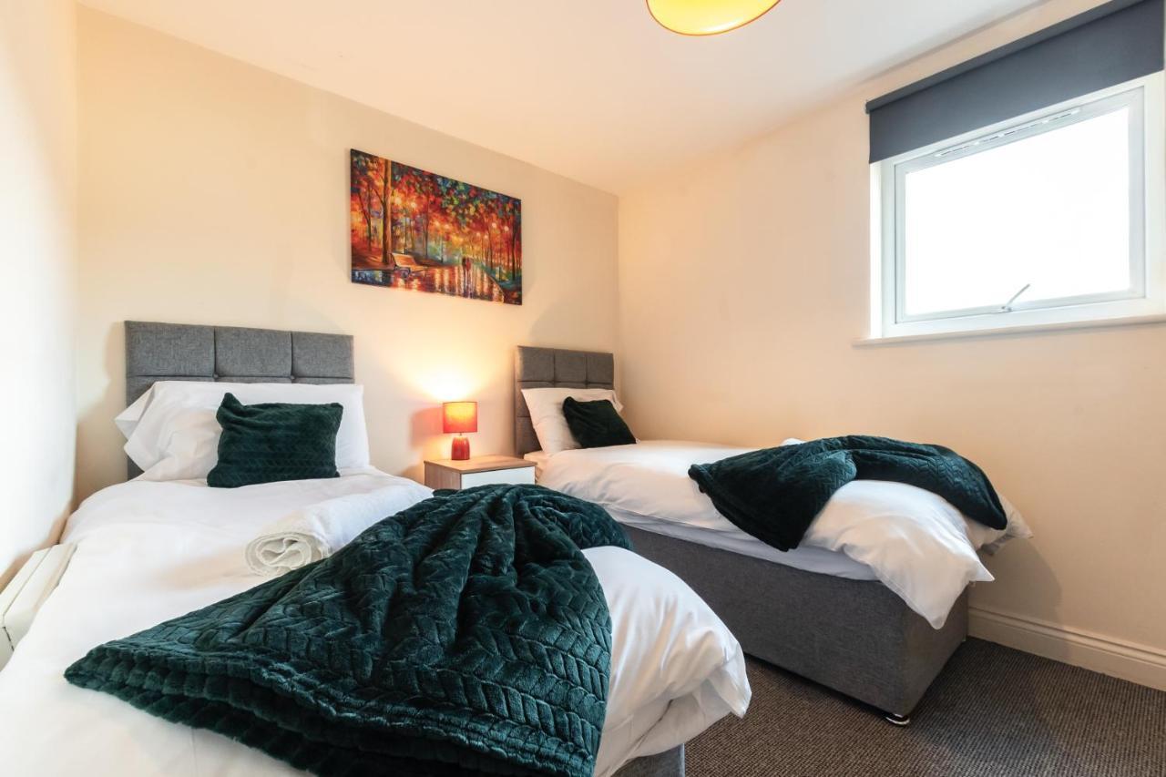 Best Price! 2 Bed City Centre - 4 Single Beds Or 2 Super King, Smart Tvs, Sofa Bed & Free Secure Parking Southampton Exteriér fotografie